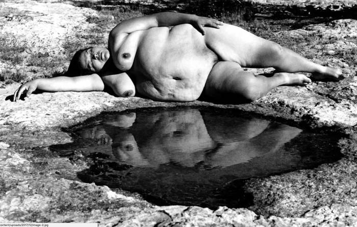 Buzuq uretra oyinlari Qozoq ayol bilan yashirin kamera